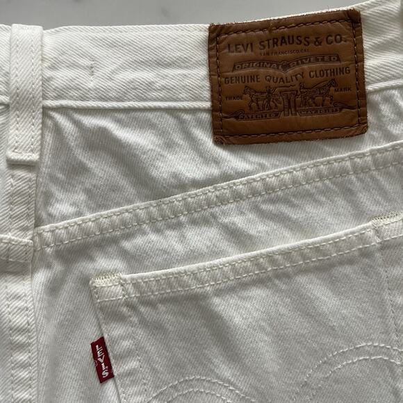 Levi's Premium Wedgie Jeans Straight Distressed Cropped Y2K Denim White Size 26 - Picture 8 of 14